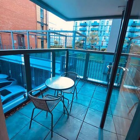 Beautiful And Modern 2 Bedroom Flat In Colindale Edgware Exterior photo